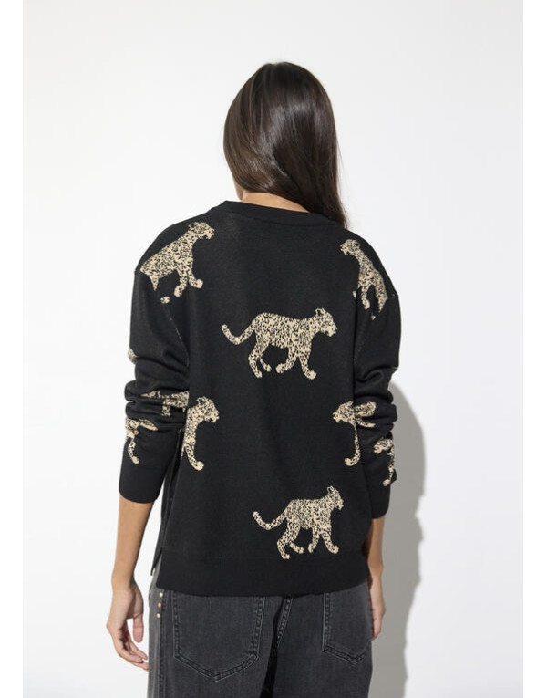 Pull léopards Lola Casademunt vue de dos