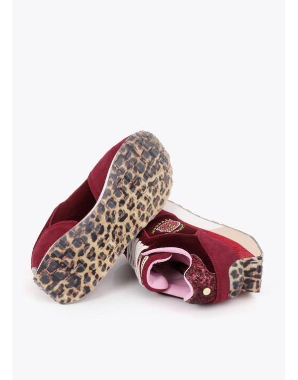 Baskets plateforme bordeaux en cuir à écusson bijou Lola Casademunt
