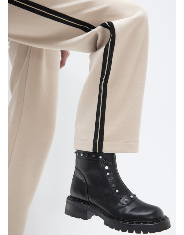 Bottines femme noires semelle crantée Lola Casademunt