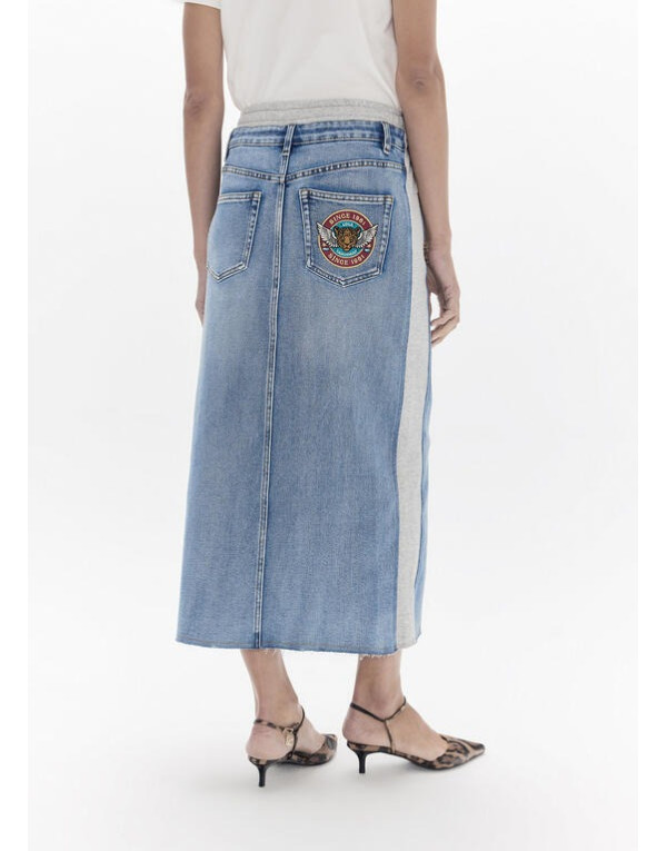 Jupe denim Lola Casademunt vue de dos avec patch